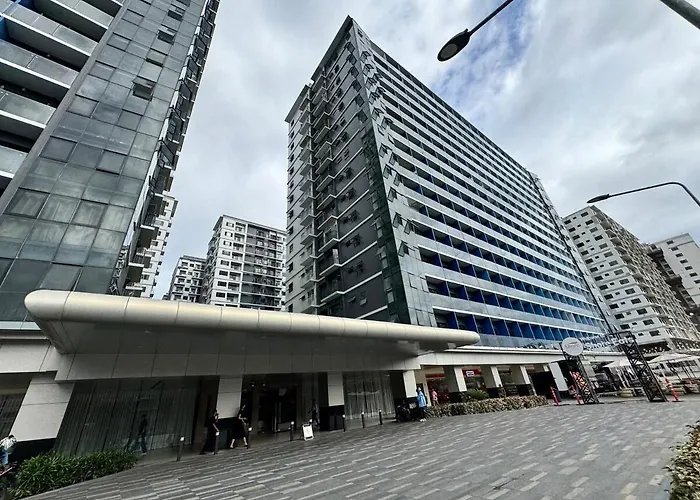 Shore 3 Residences 1659 Infront Of Sm Moa Manila